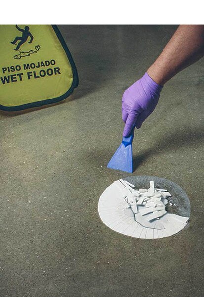Img of Consolideck Oil & Grease Stain Remover per 1 Quart Unit